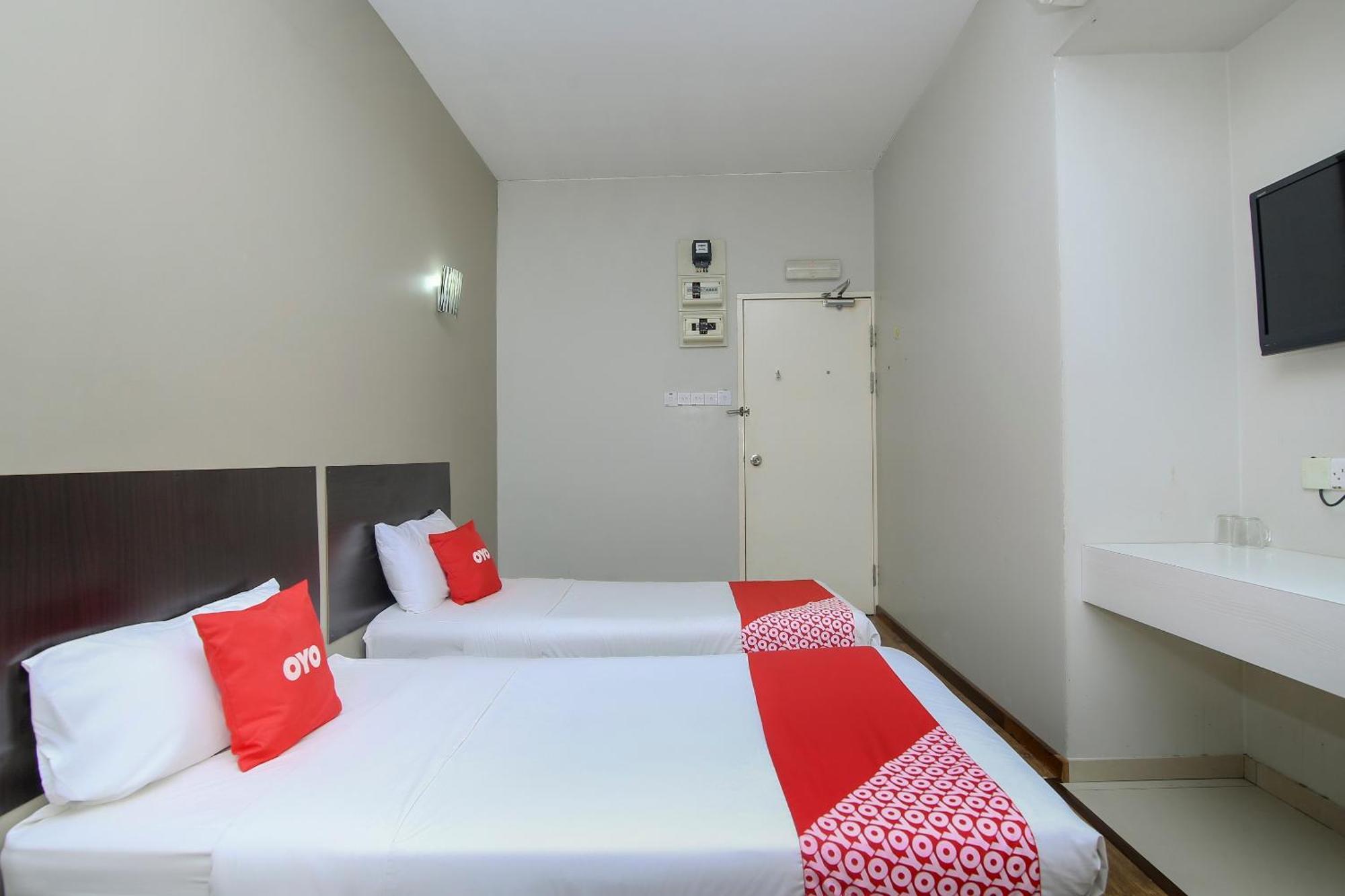 Nice Stay Three Six Five Services Kuching Luaran gambar