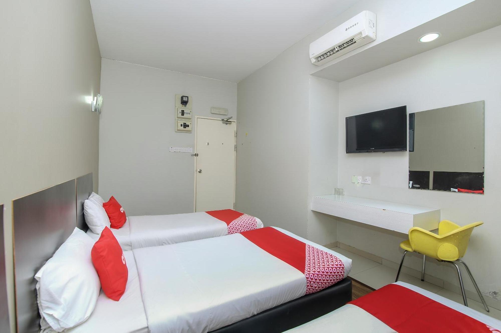 Nice Stay Three Six Five Services Kuching Luaran gambar