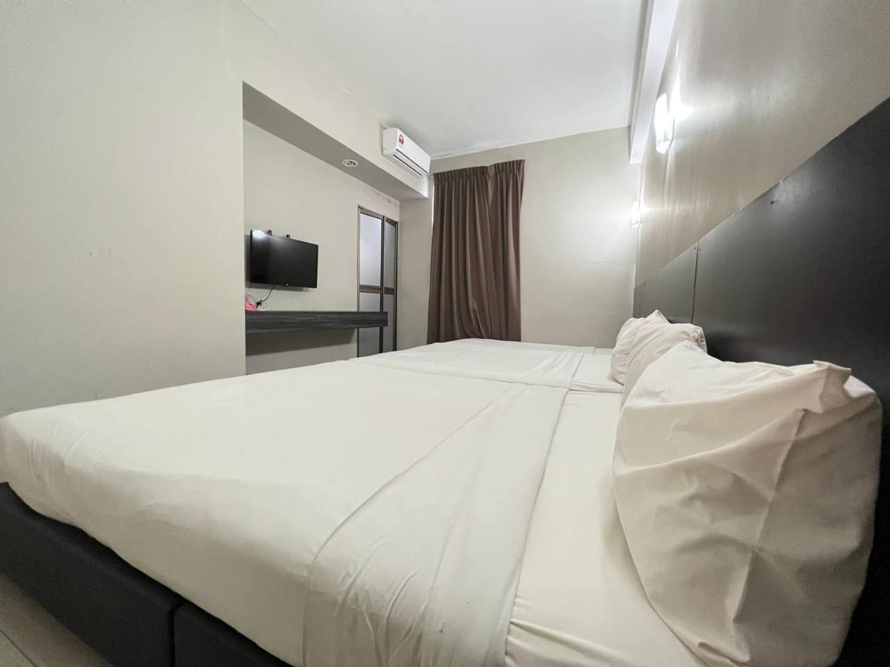 Nice Stay Three Six Five Services Kuching Luaran gambar