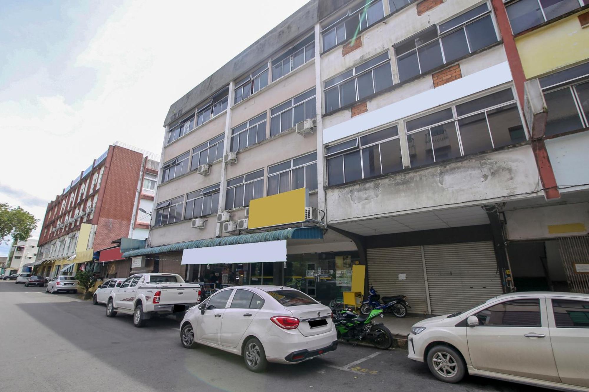 Nice Stay Three Six Five Services Kuching Luaran gambar