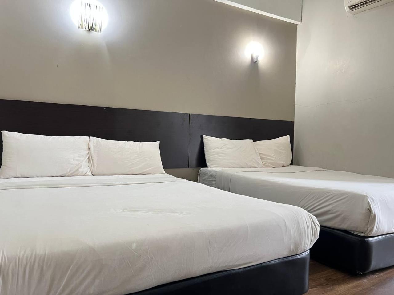 Nice Stay Three Six Five Services Kuching Luaran gambar