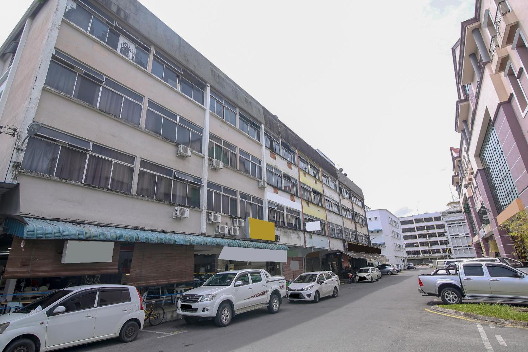 Nice Stay Three Six Five Services Kuching Luaran gambar