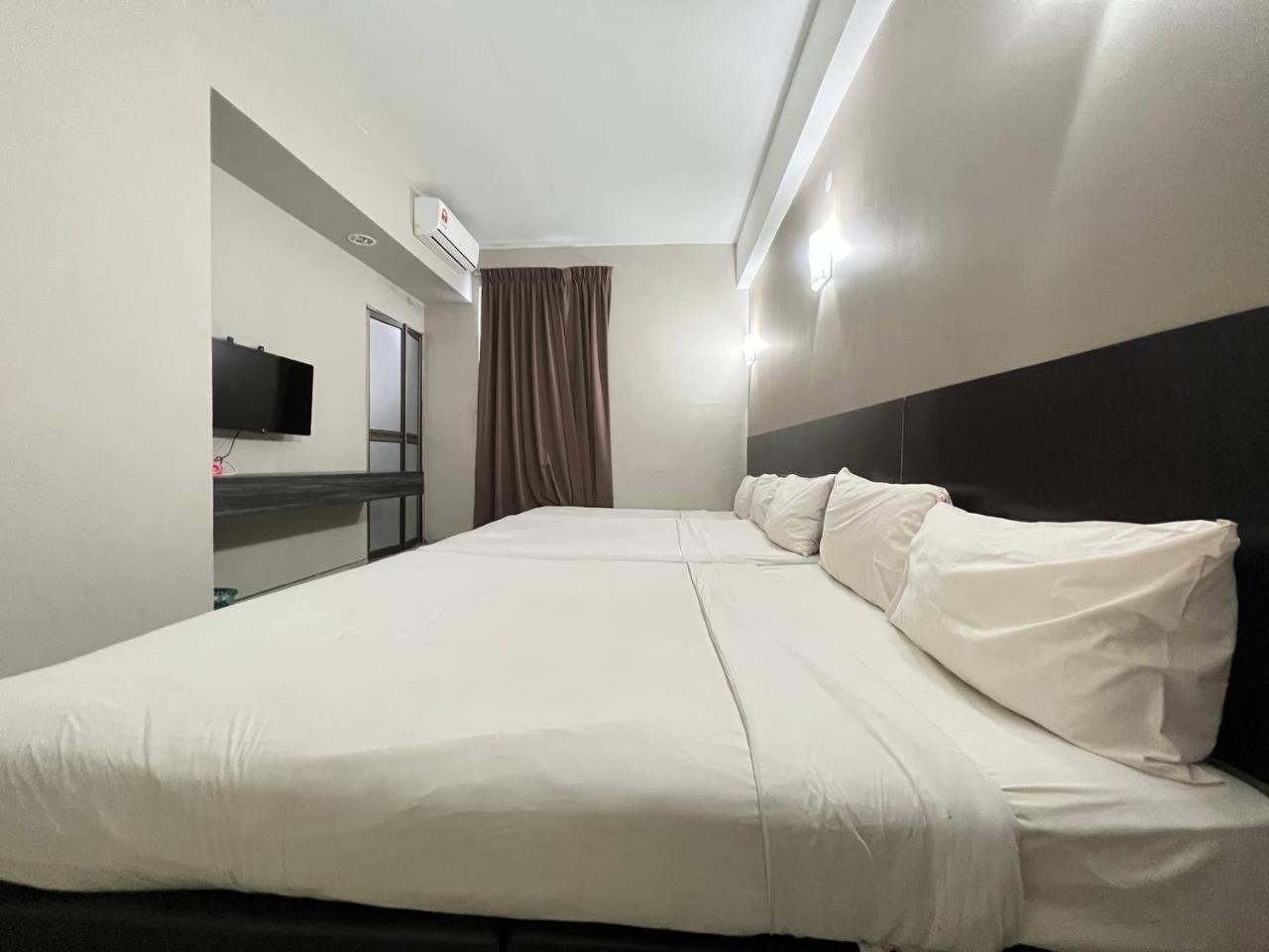 Nice Stay Three Six Five Services Kuching Luaran gambar