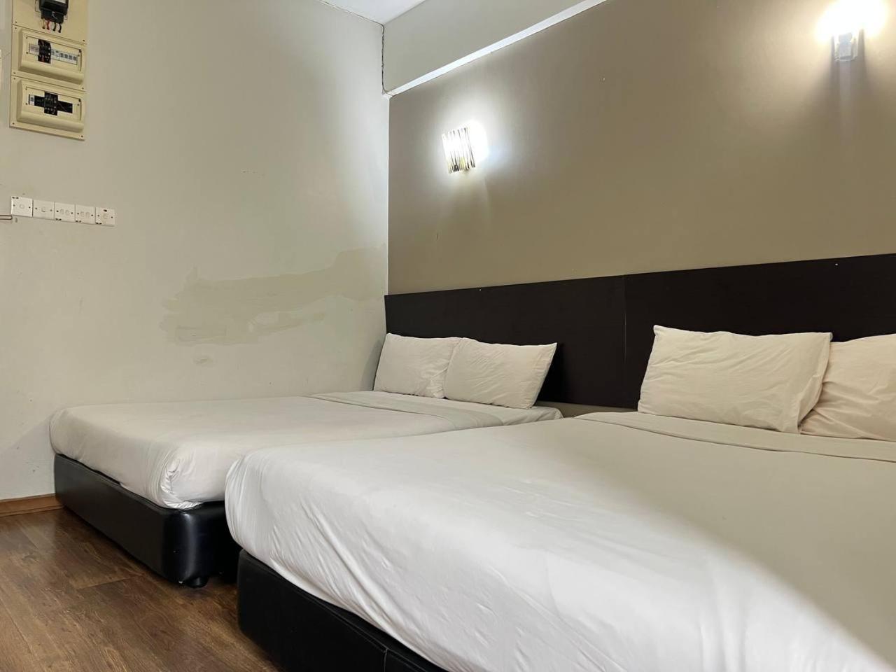 Nice Stay Three Six Five Services Kuching Luaran gambar