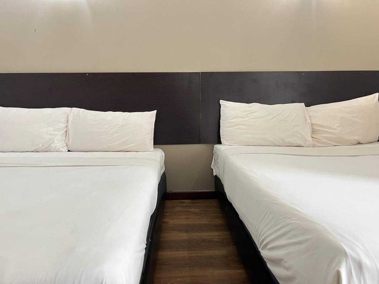 Nice Stay Three Six Five Services Kuching Luaran gambar
